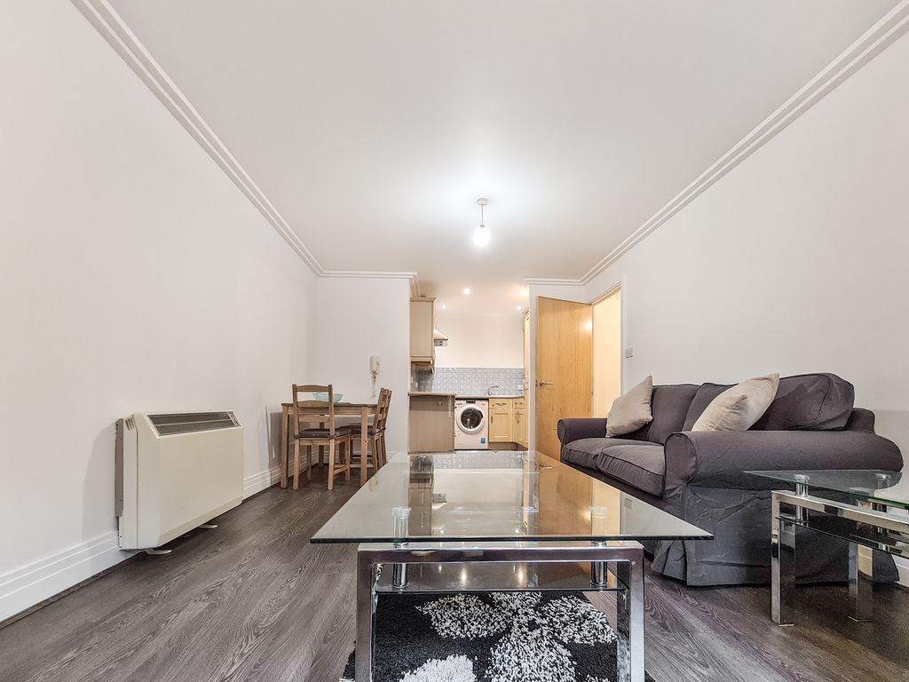 Property photo 2 of 12