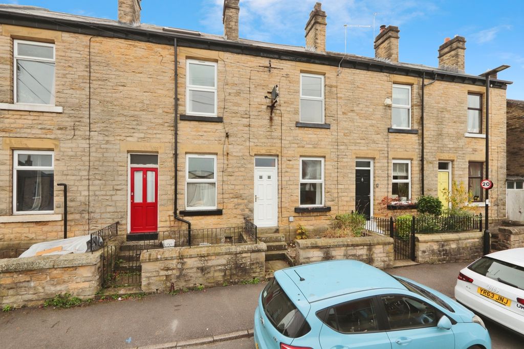 Property photo 2 of 12 Exterior