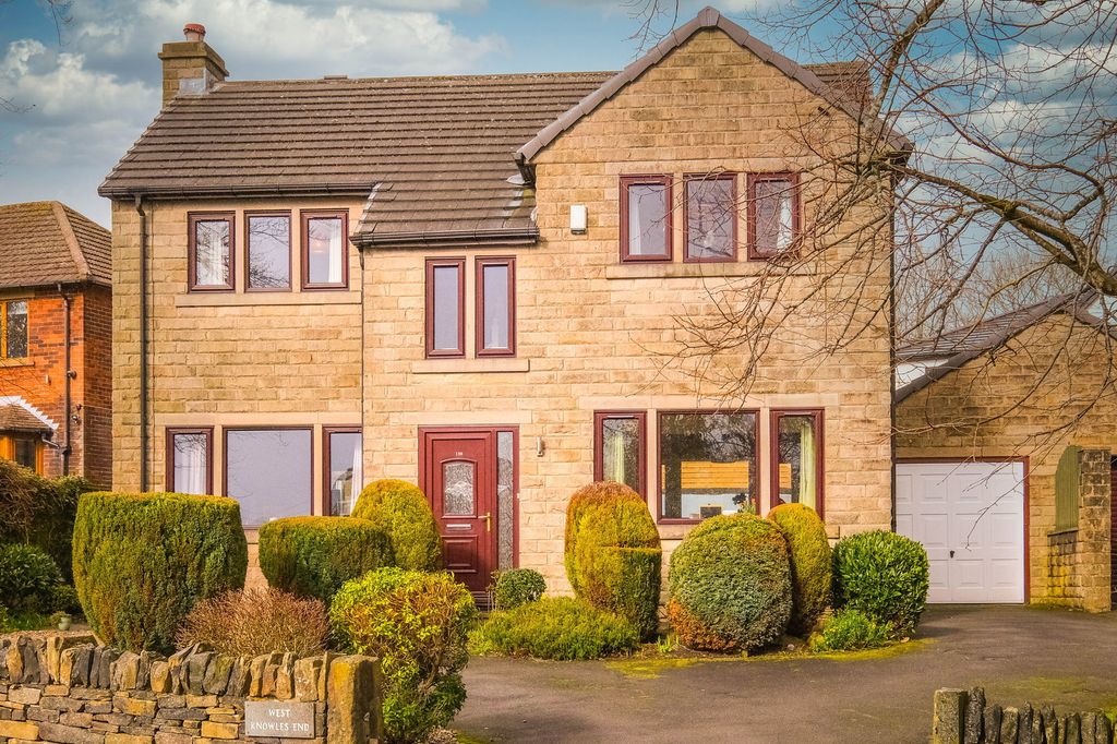 Property photo 1 of 34