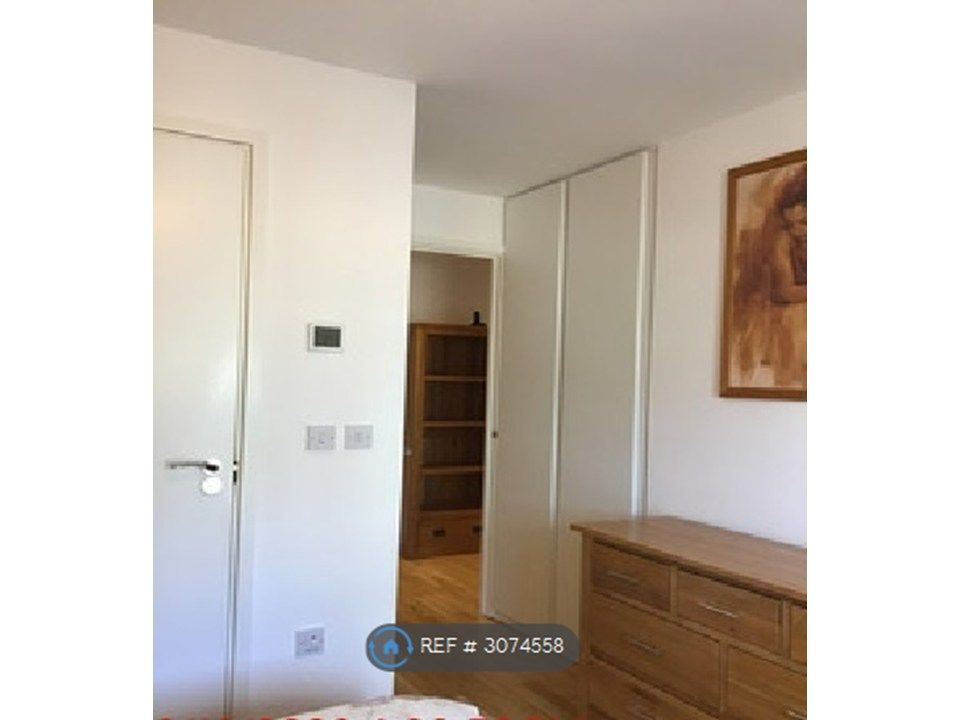 Property photo 3 of 10 Bedroom 1