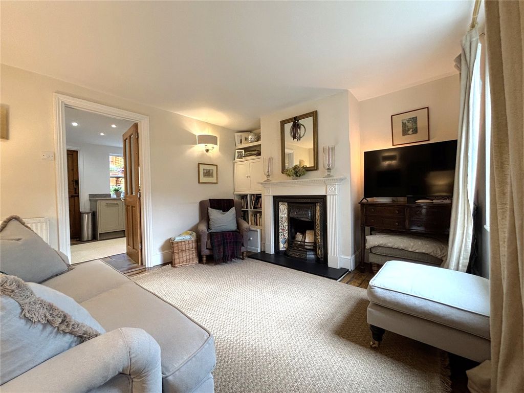 Property photo 3 of 14 Picture No. 16