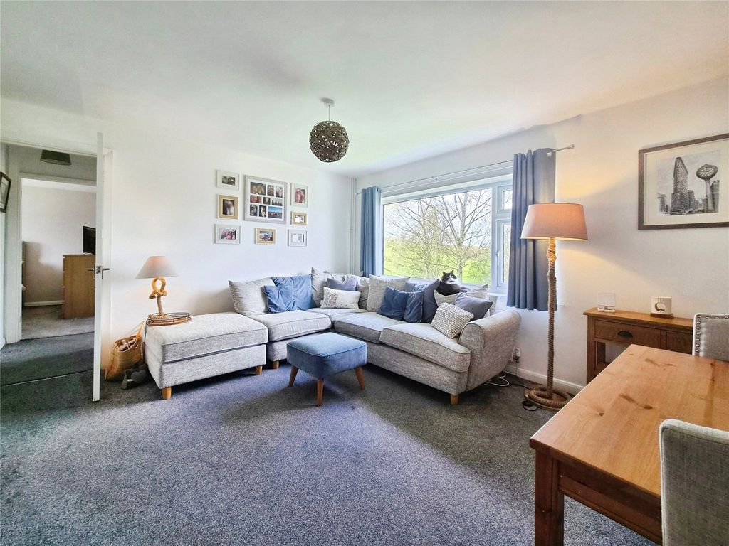 Property photo 1 of 14 Picture No. 05