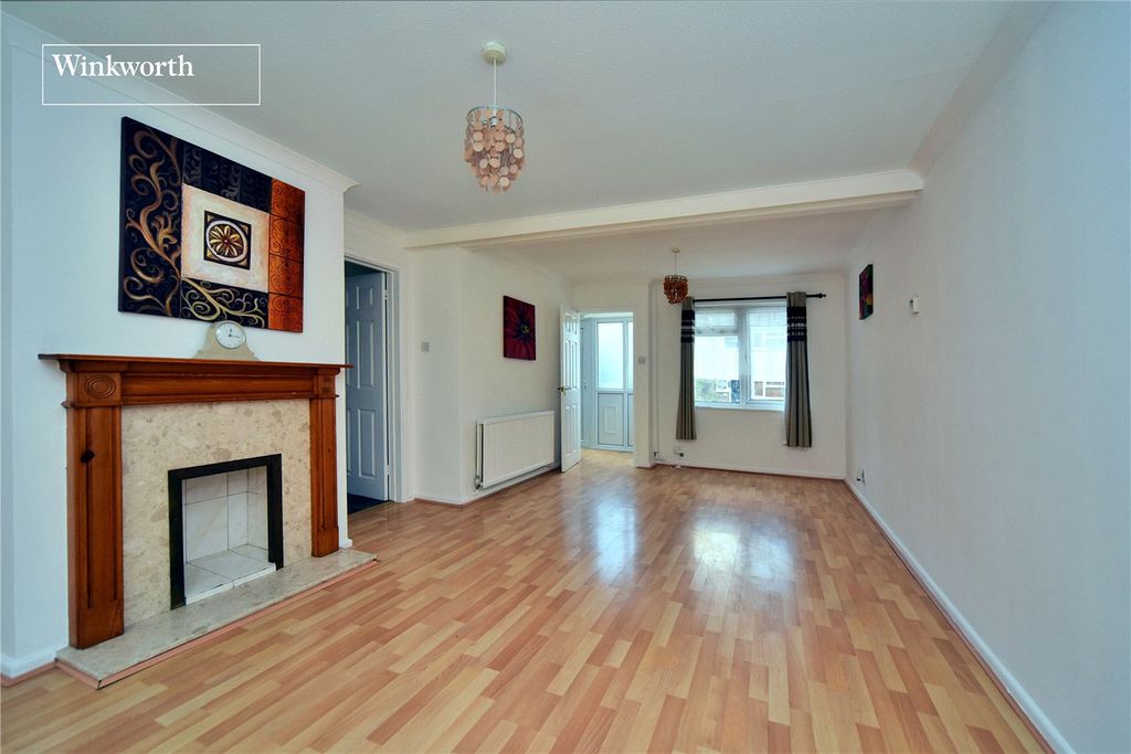 Property photo 2 of 11 Picture No. 19