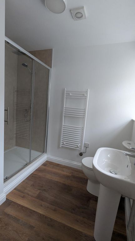 Property photo 3 of 4
