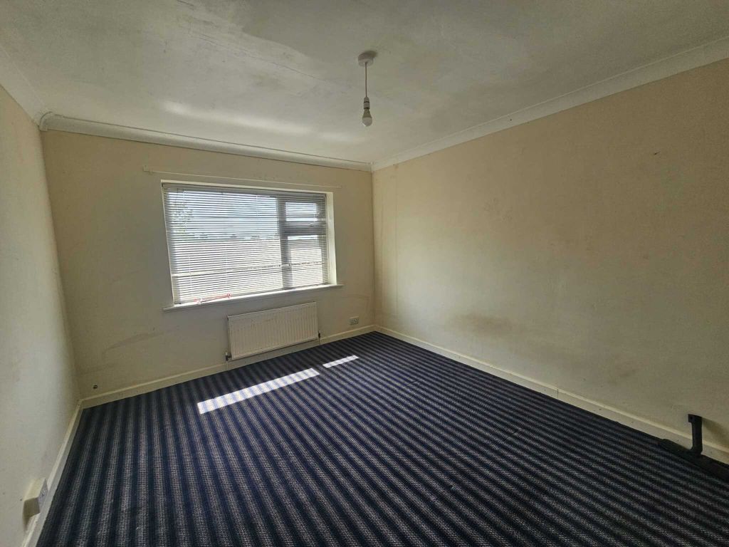 Property photo 2 of 3
