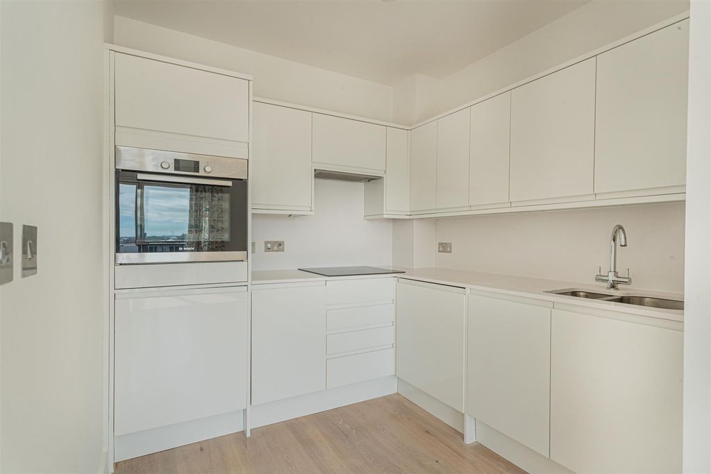 Property photo 3 of 10 A05I8836.Jpg