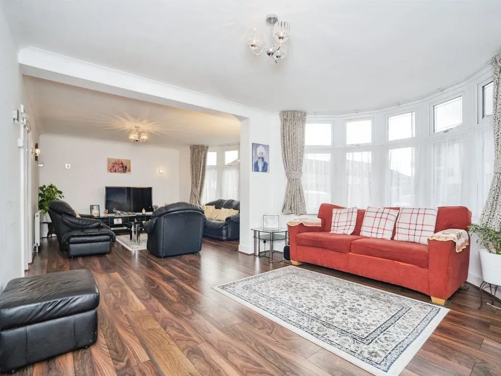 Property photo 1 of 26