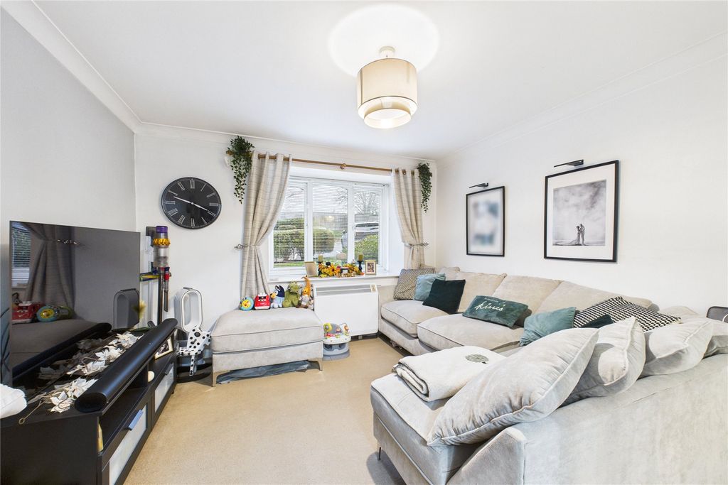 Property photo 2 of 5 Picture No. 04