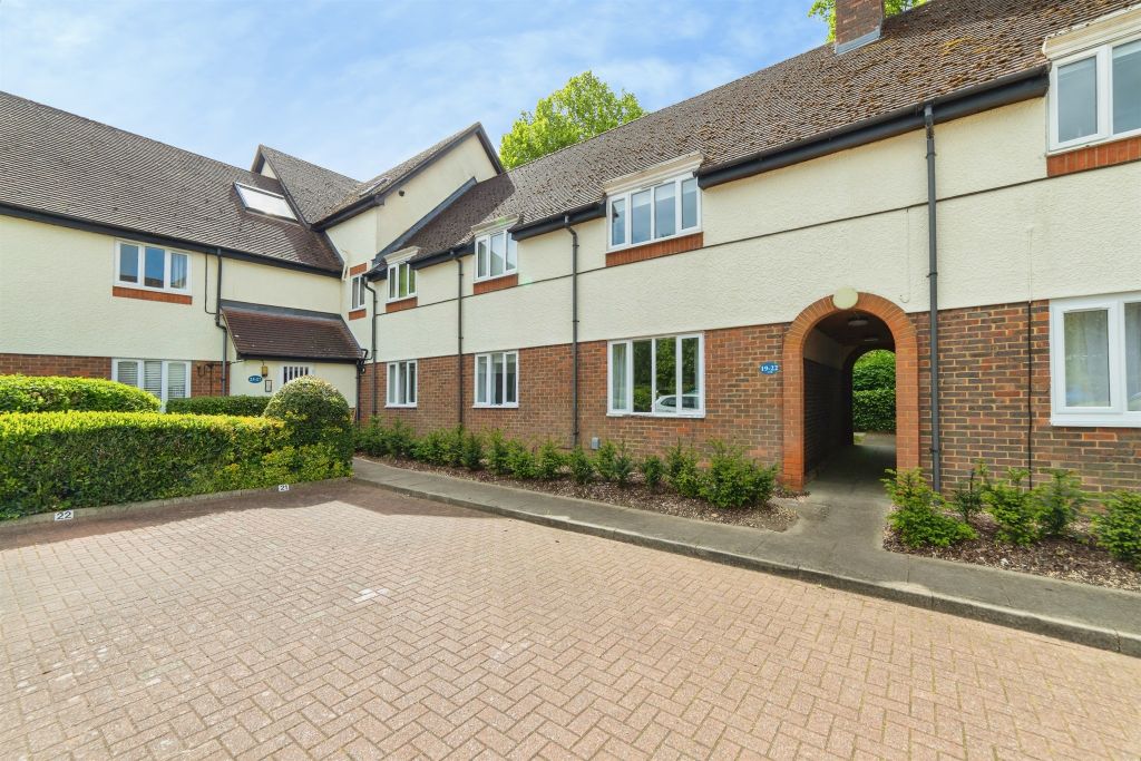 Additional image 14 of 2 bed flat for saleGillison Close, Letchworth Garden City SG6