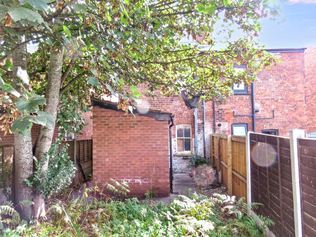 Property photo 3 of 21