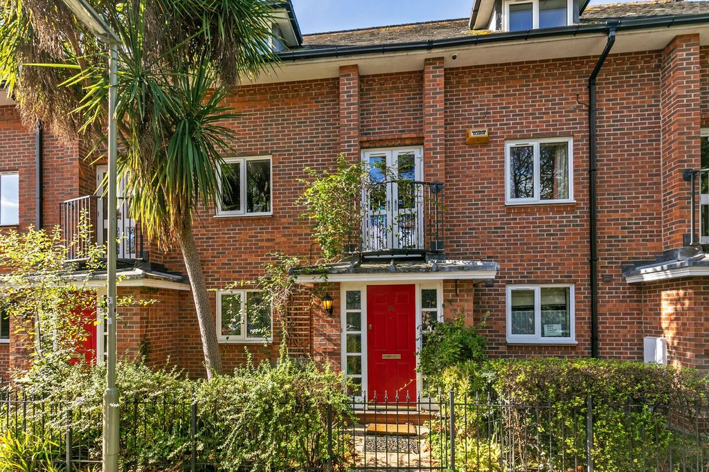 Property photo 1 of 14