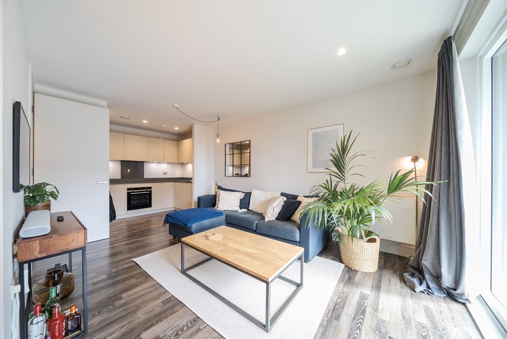 Property photo 3 of 12 4447715