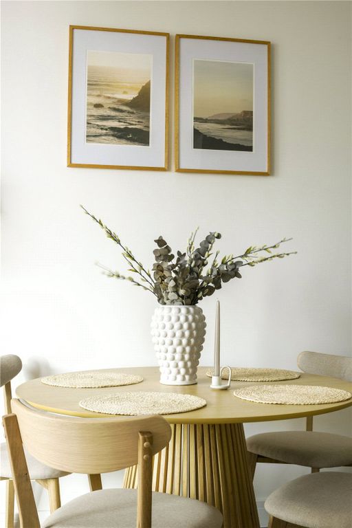 Additional image 14 of 3 bed flat for salePentire Avenue, Newquay, Cornwall TR7