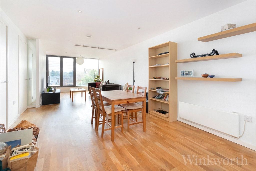 Property photo 1 of 10 Picture No. 06