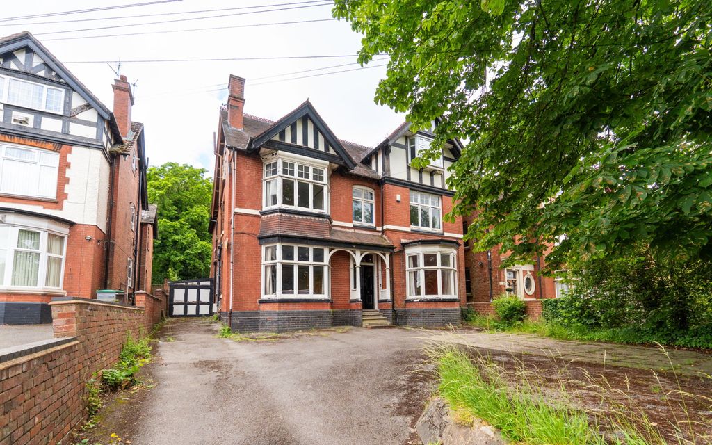 Property photo 1 of 40