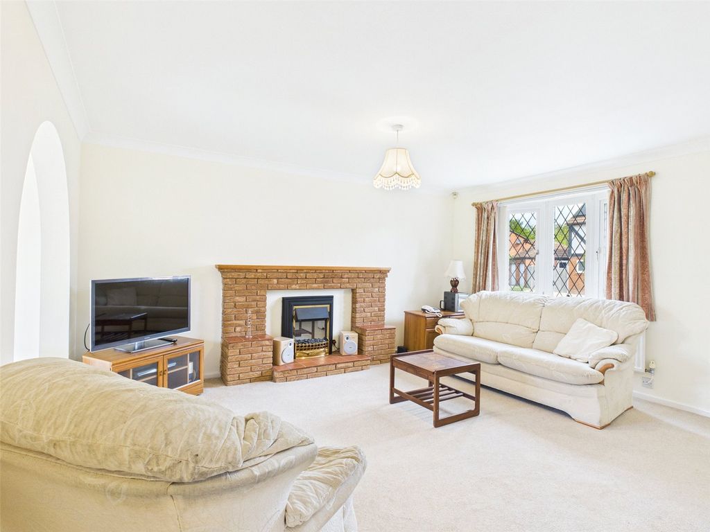 Property photo 2 of 16 Picture No. 18