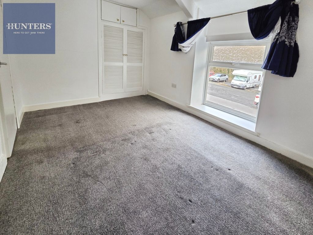 Property photo 3 of 12 Pbox-Img.Jpg