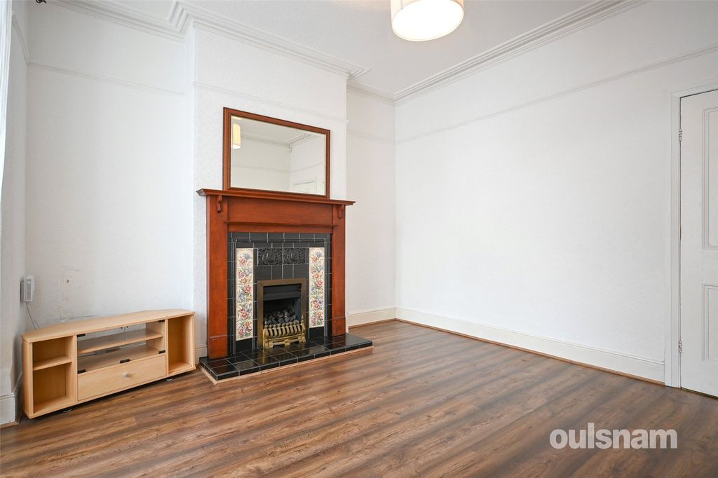 Property photo 3 of 16 Picture No. 04