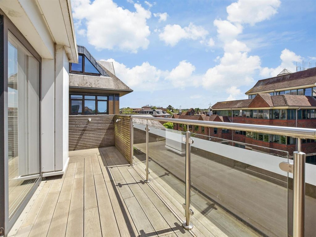 Property photo 1 of 11 901Gzpmf - Balcon...