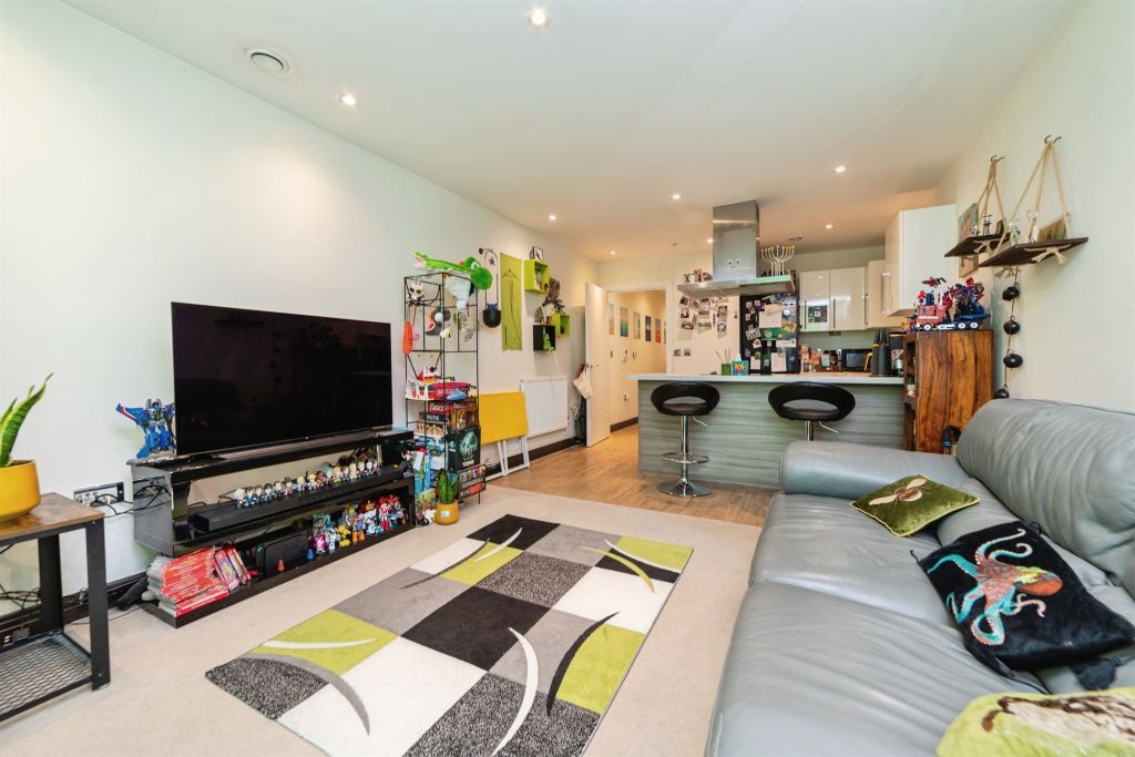 Property photo 3 of 7