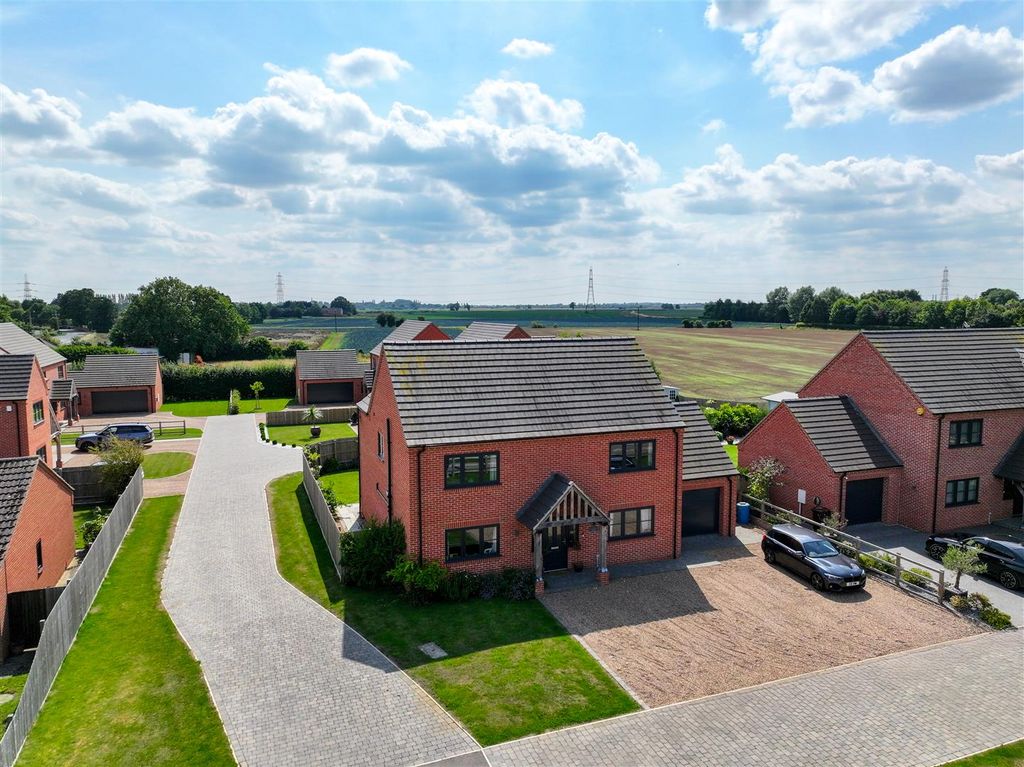 Property photo 1 of 37 Dji_20250731123208_0109_D.Jpg