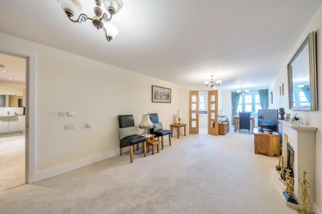 Property photo 3 of 11 Reception Room