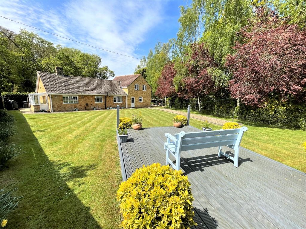 Property photo 1 of 24 5080870
