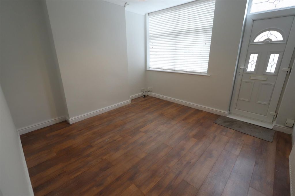 Property photo 2 of 16 Img_3123.Jpg