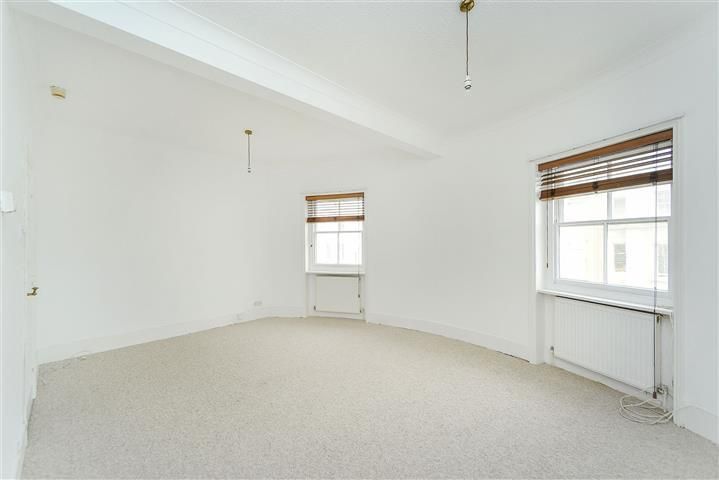 Property photo 2 of 6 Living Room