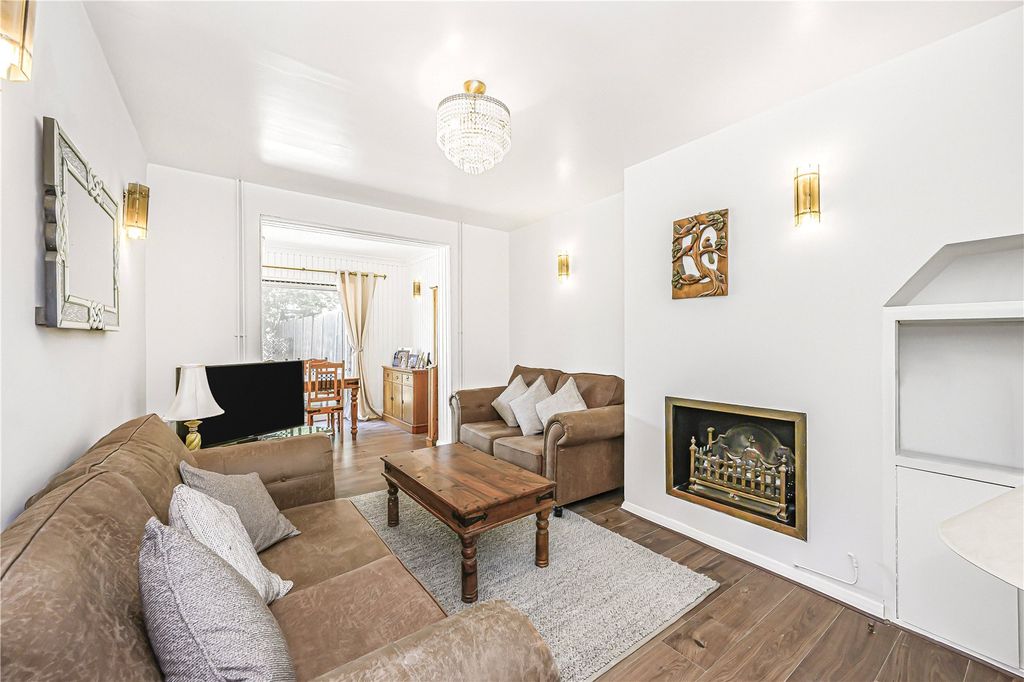 Property photo 3 of 17 Reception Room