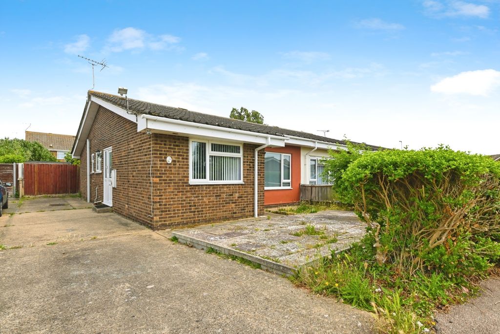 Property photo 1 of 15 Front