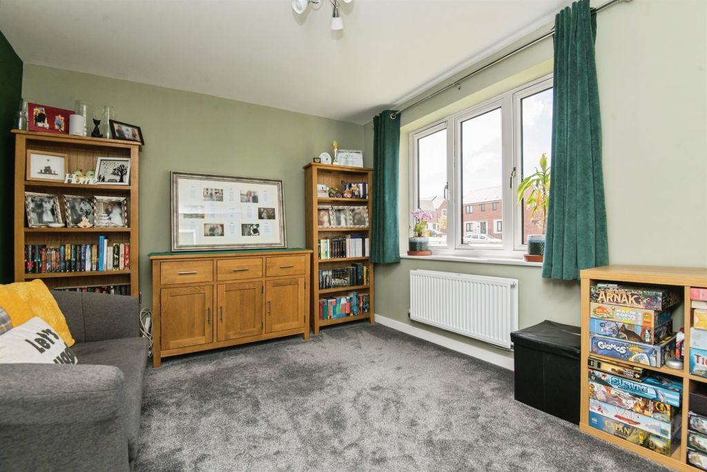 Property photo 3 of 17