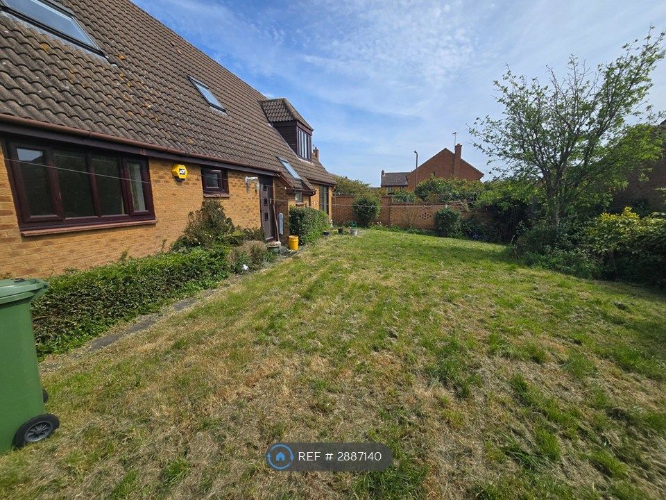 Property photo 2 of 11