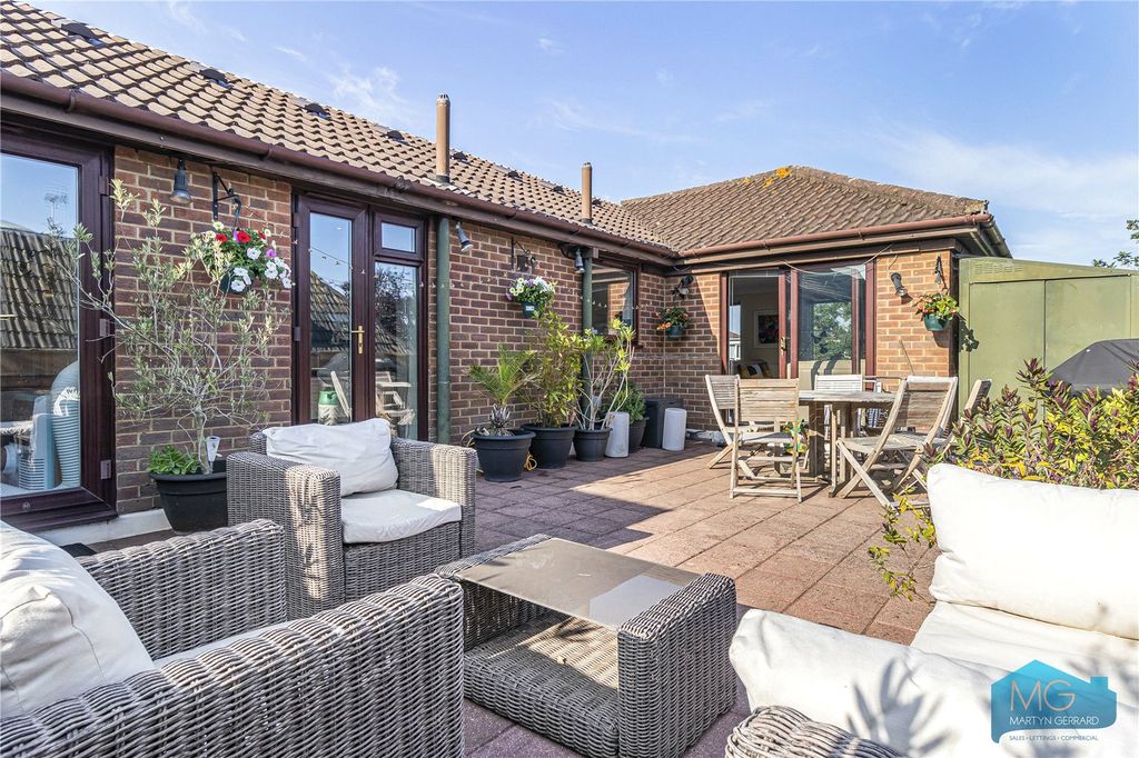 Property photo 1 of 21 Picture No. 24