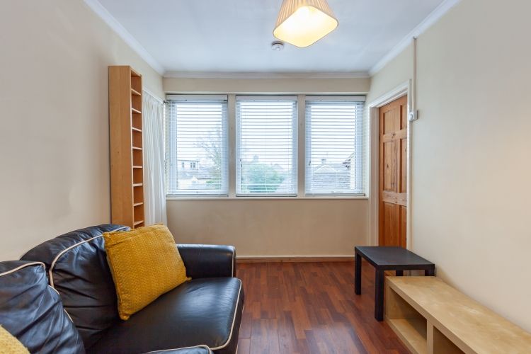 Property photo 2 of 8 273268