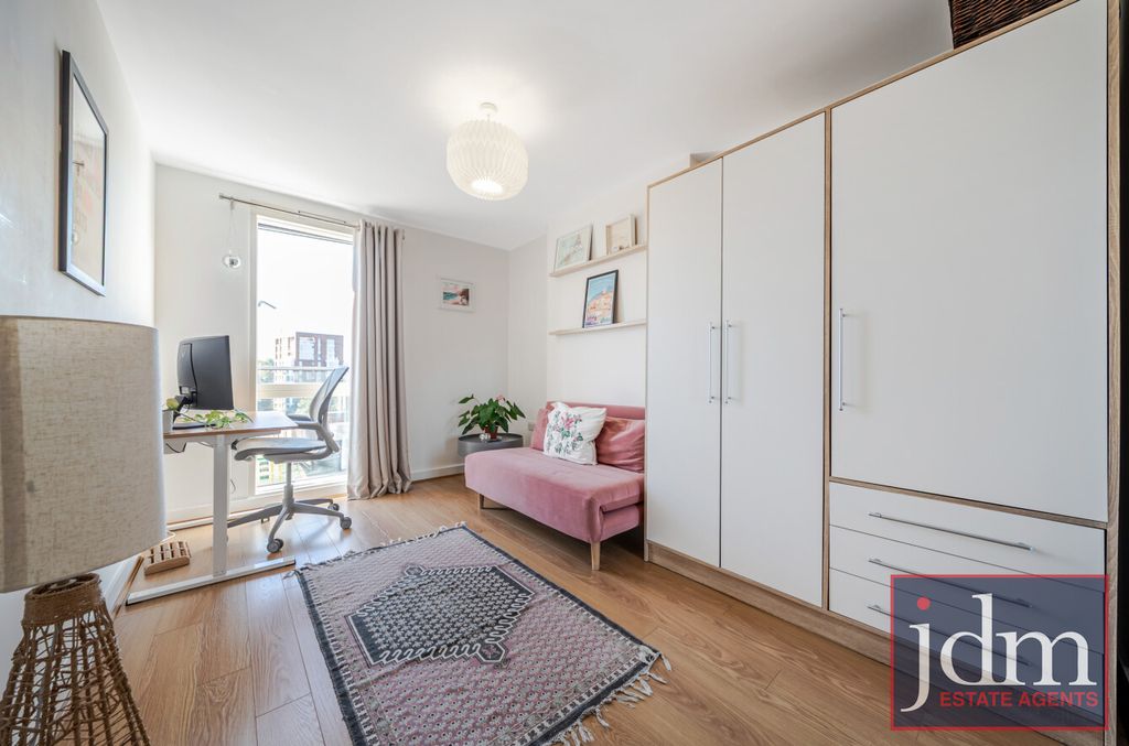 Property photo 3 of 9 A025c538-5486-49B...