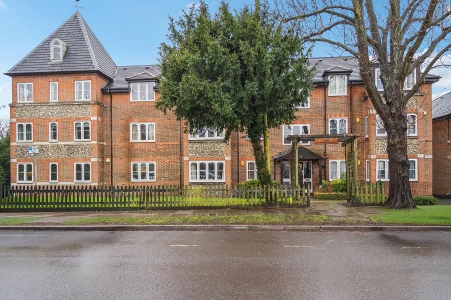 Property photo 1 of 11