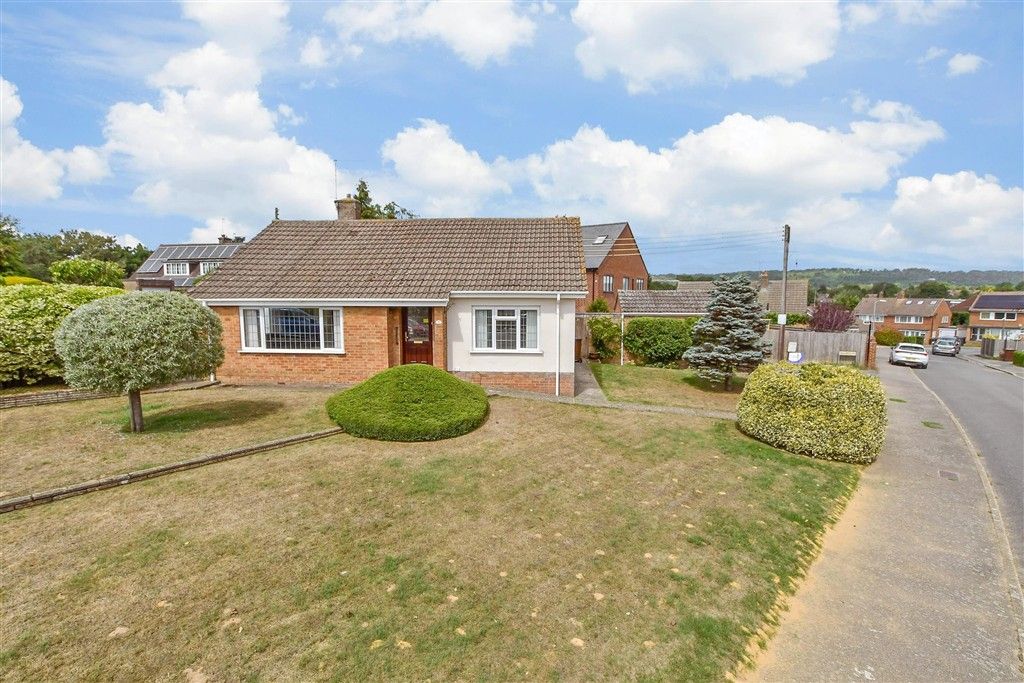 Property photo 2 of 3 External (Brochure)