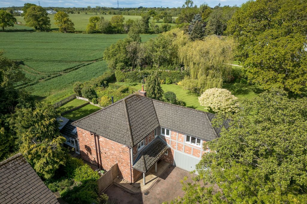 Property photo 1 of 35