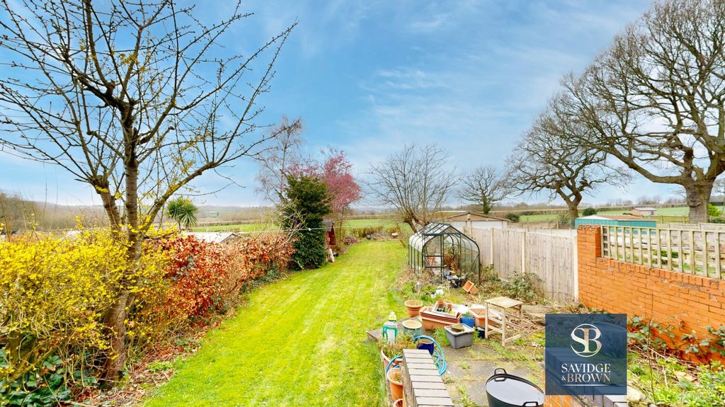 Property photo 2 of 27 Photo 38