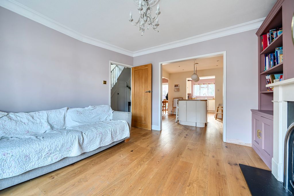 Property photo 2 of 18 Photo 11