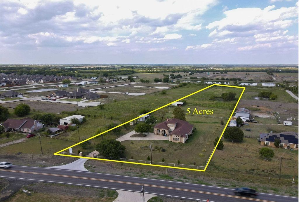 Property photo 2 of 5 <Alttext/>