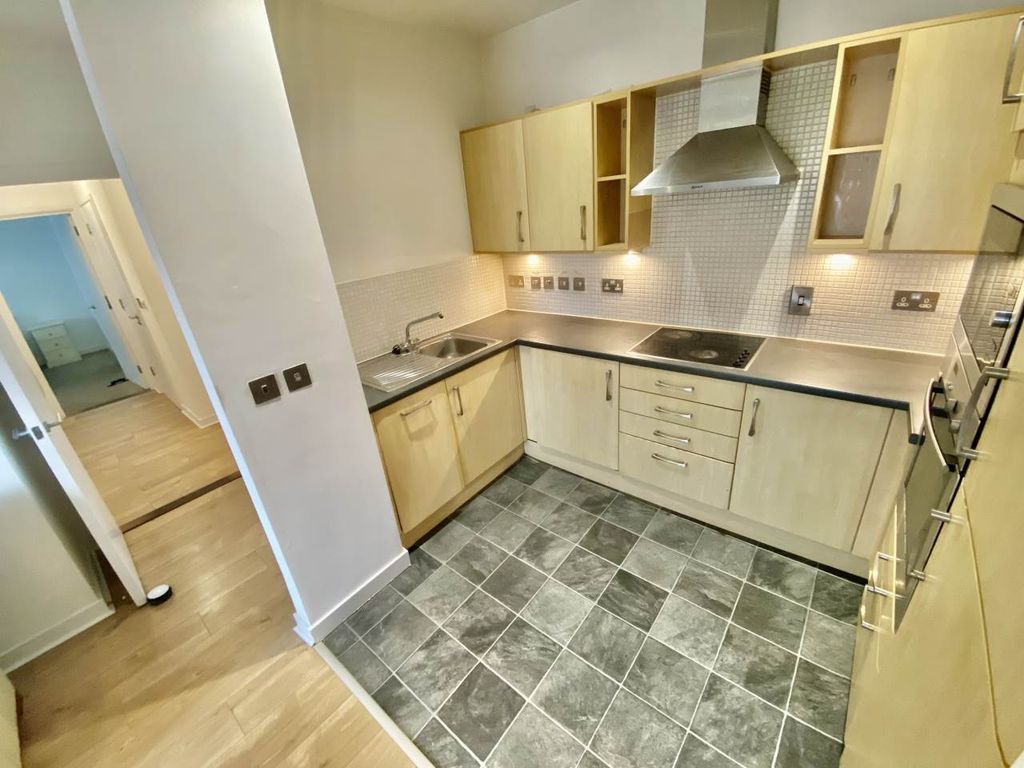 Property photo 1 of 16 Img_6509
