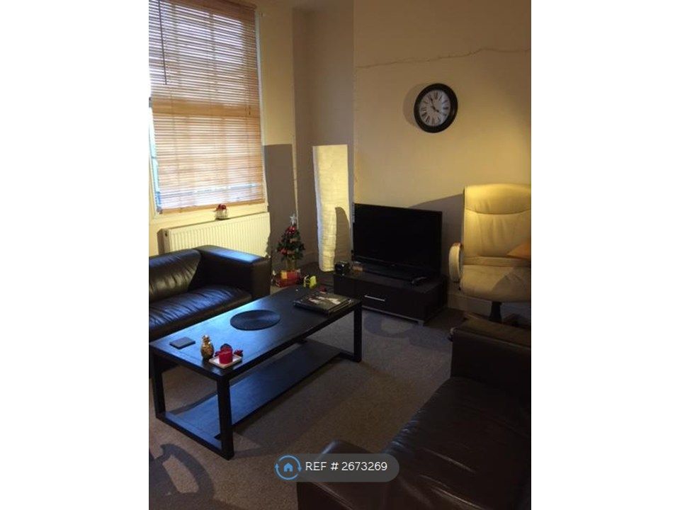 Property photo 1 of 5 Lounge