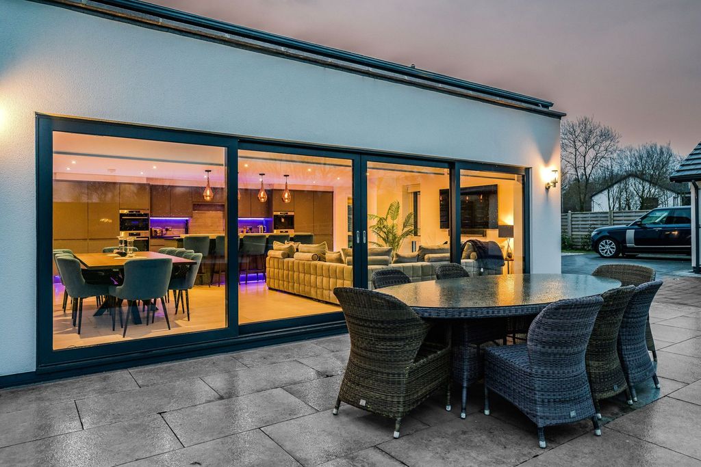 Additional image 51 of 5 bed detached house for saleDunkirk Lane, Leyland PR26