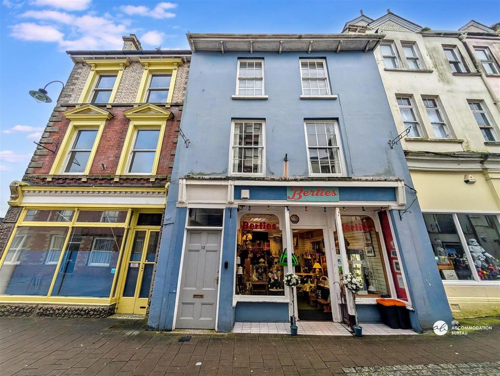 Property photo 1 of 14 Exterior