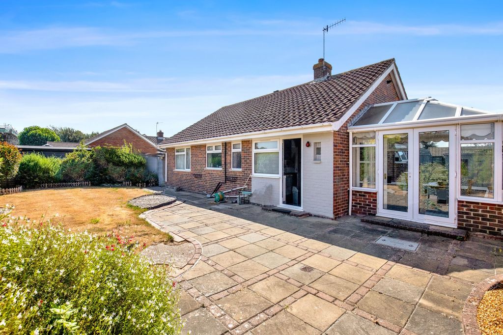 Property photo 1 of 21 Rear Garden