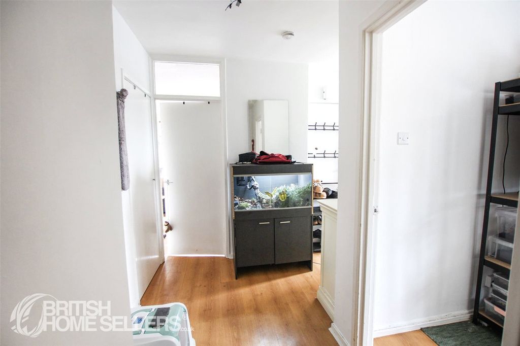 Property photo 2 of 11 Picture No. 04