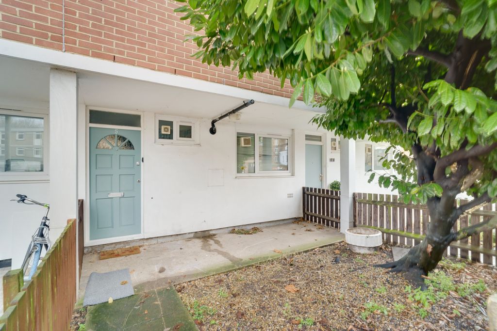 Property photo 1 of 24 Photo 28