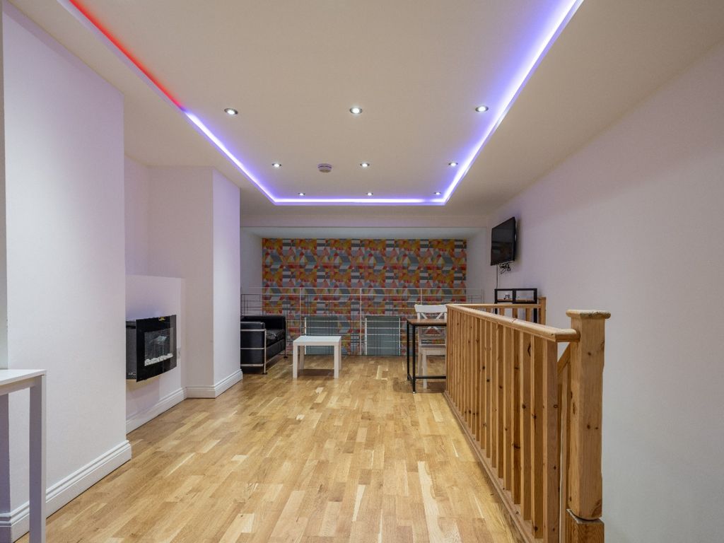 Property photo 1 of 7 4088161
